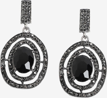 Cercei 'Madhvi' de la SOHI pe negru: față