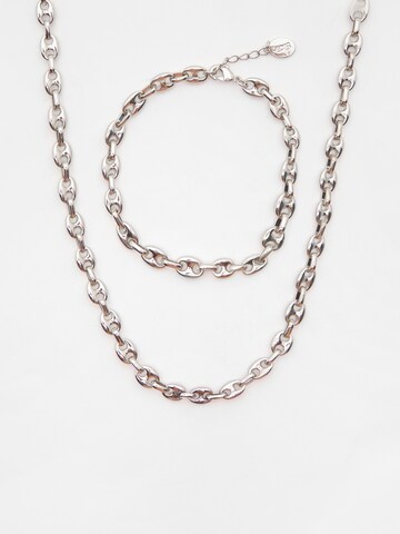 Set di gioielli di Pull&Bear in argento