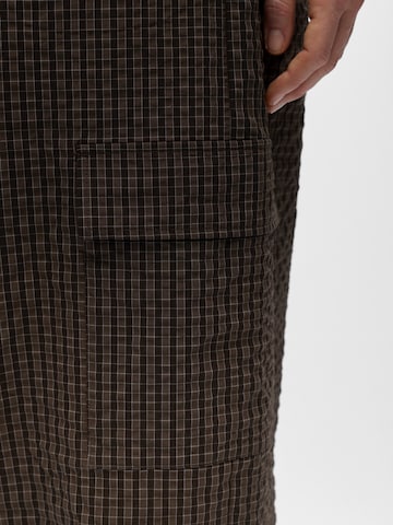 OBJECT - Tapered Pantalón cargo 'OBJLevi' en marrón