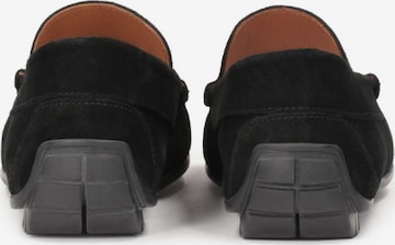 Kazar Moccasins in Black