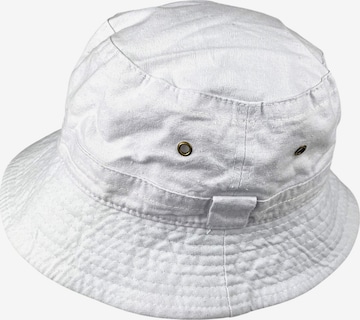 Casquette 'Fischerhut' Kumixi en blanc : devant