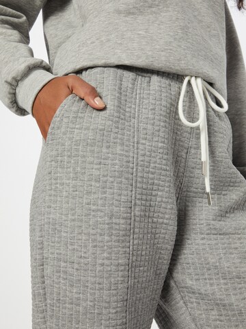 QS Tapered Hose in Grau