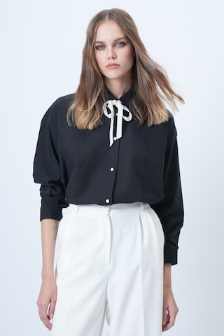 Trend Alaçatı Stili Bluza | črna barva