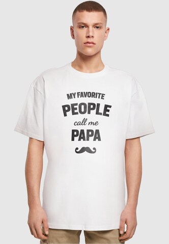 Merchcode Shirt 'Fathers Day - My Favorite People Call Me Papa' in Wit: voorkant