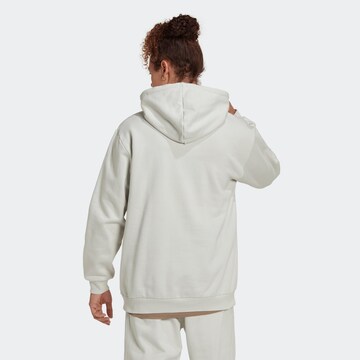 ADIDAS ORIGINALS Sweatshirt 'Reveal Ess' i grå