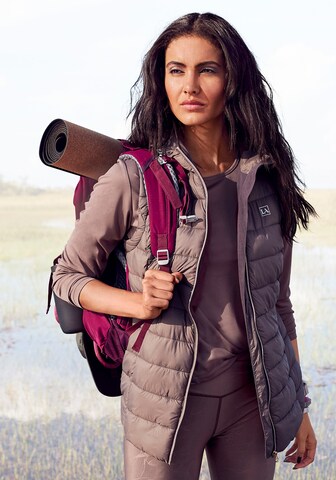 Gilet de sport LASCANA ACTIVE en marron : devant