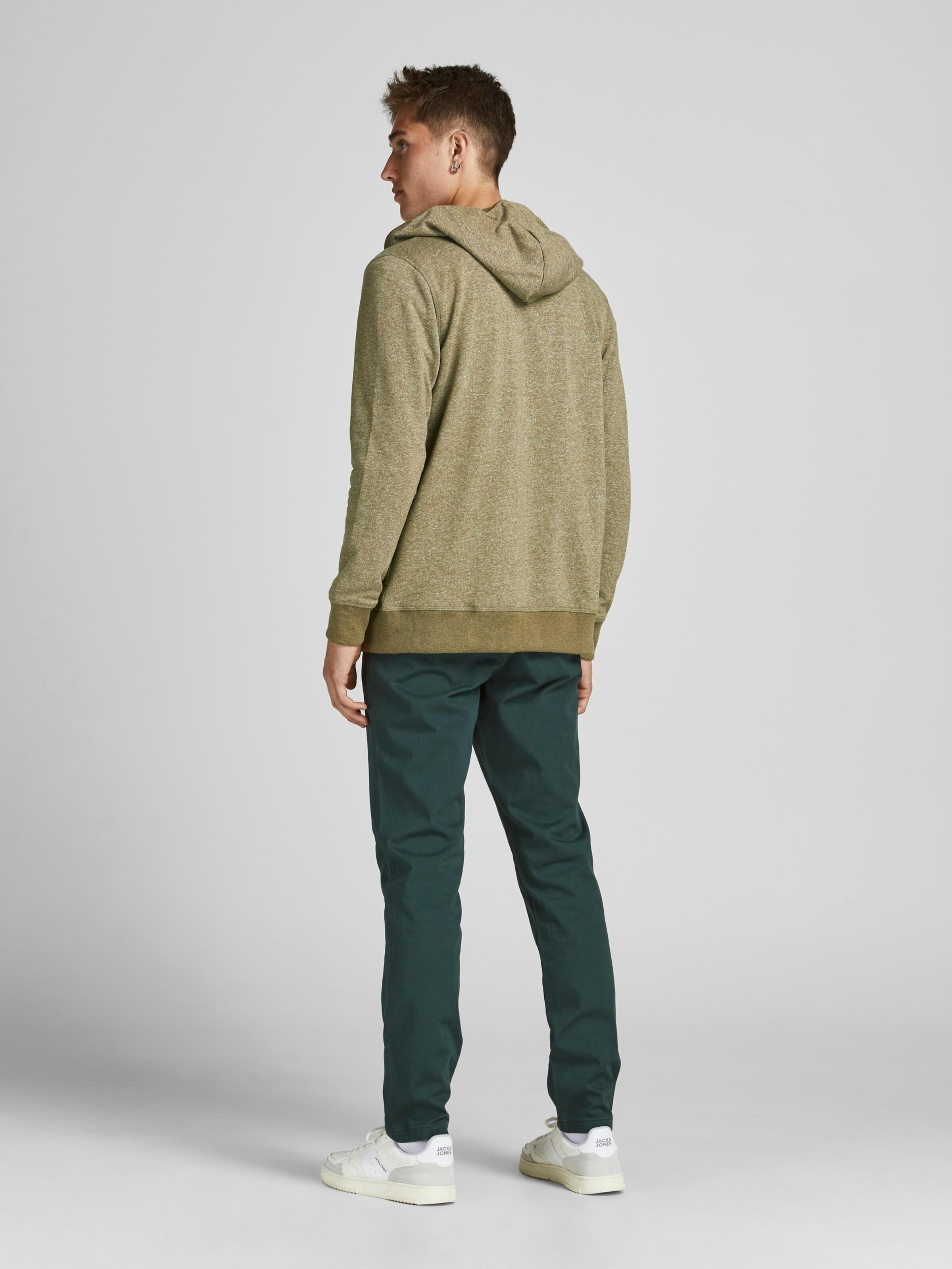 Männer Sweat JACK & JONES Sweatjacke 'Tons' in Oliv - RA06665 Männer Sweat JACK & JONES Sweatjacke 'Tons' in Oliv - RA06665