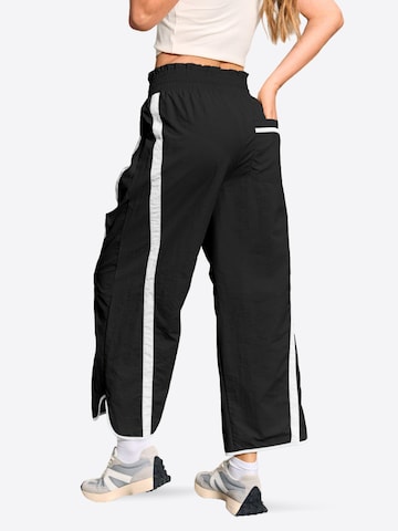 Imily Bela Loosefit Bukser i sort: tilbage