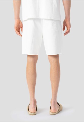 regular Pantaloni 'Russ' di Elias Rumelis in bianco