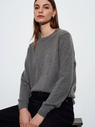 Pull-over 'Pullover' Dilvin en gris : devant