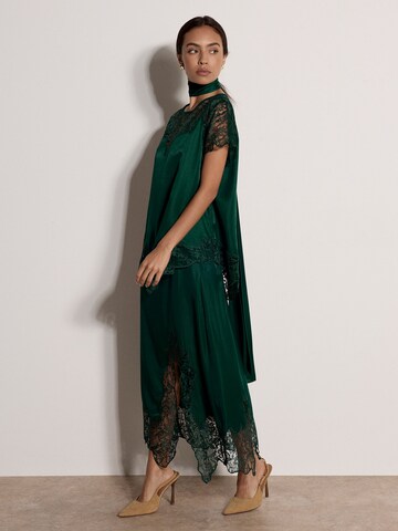 Apricot Blouse ' Satin-Top ' in Groen