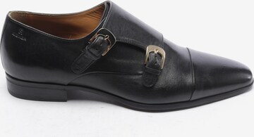 AIGNER Flats & Loafers in 40 in Black: front