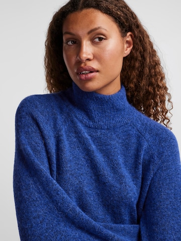YAS Knitted dress 'BALIS' in Blue
