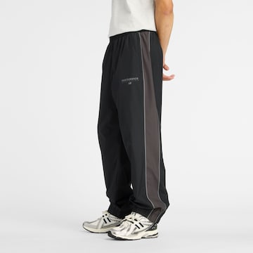 new balance Wide Leg Sporthose 'Trackside' in Schwarz