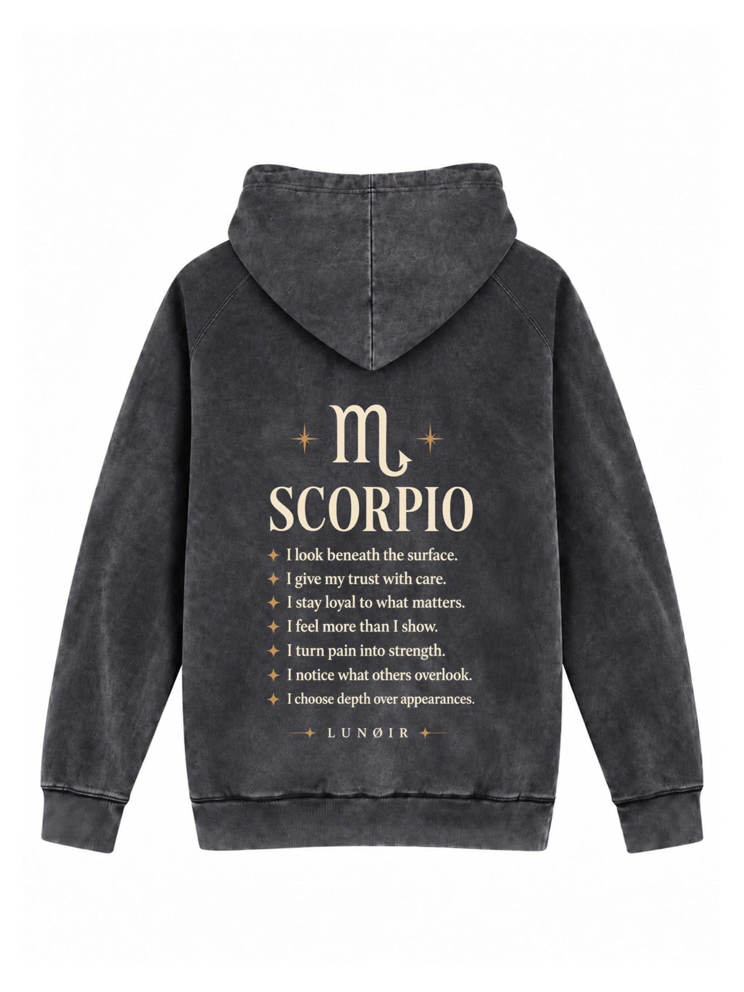 LUNØIR StudioSweater majica 'Zodiac - Scorpio' - crna boja: prednji dio