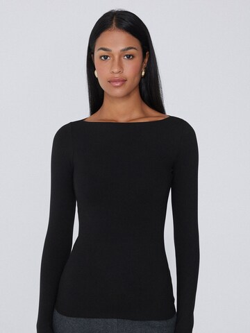 Tezenis Shirt in Black: front
