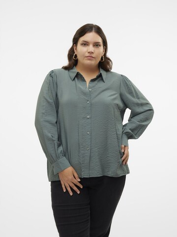 Vero Moda Curve Bluse 'JOSIE ' i grøn: forside