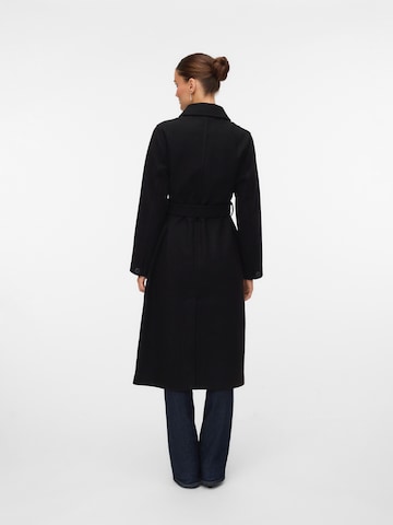 VERO MODA Преходно палто 'VMFORTUNEPARIS' в черно