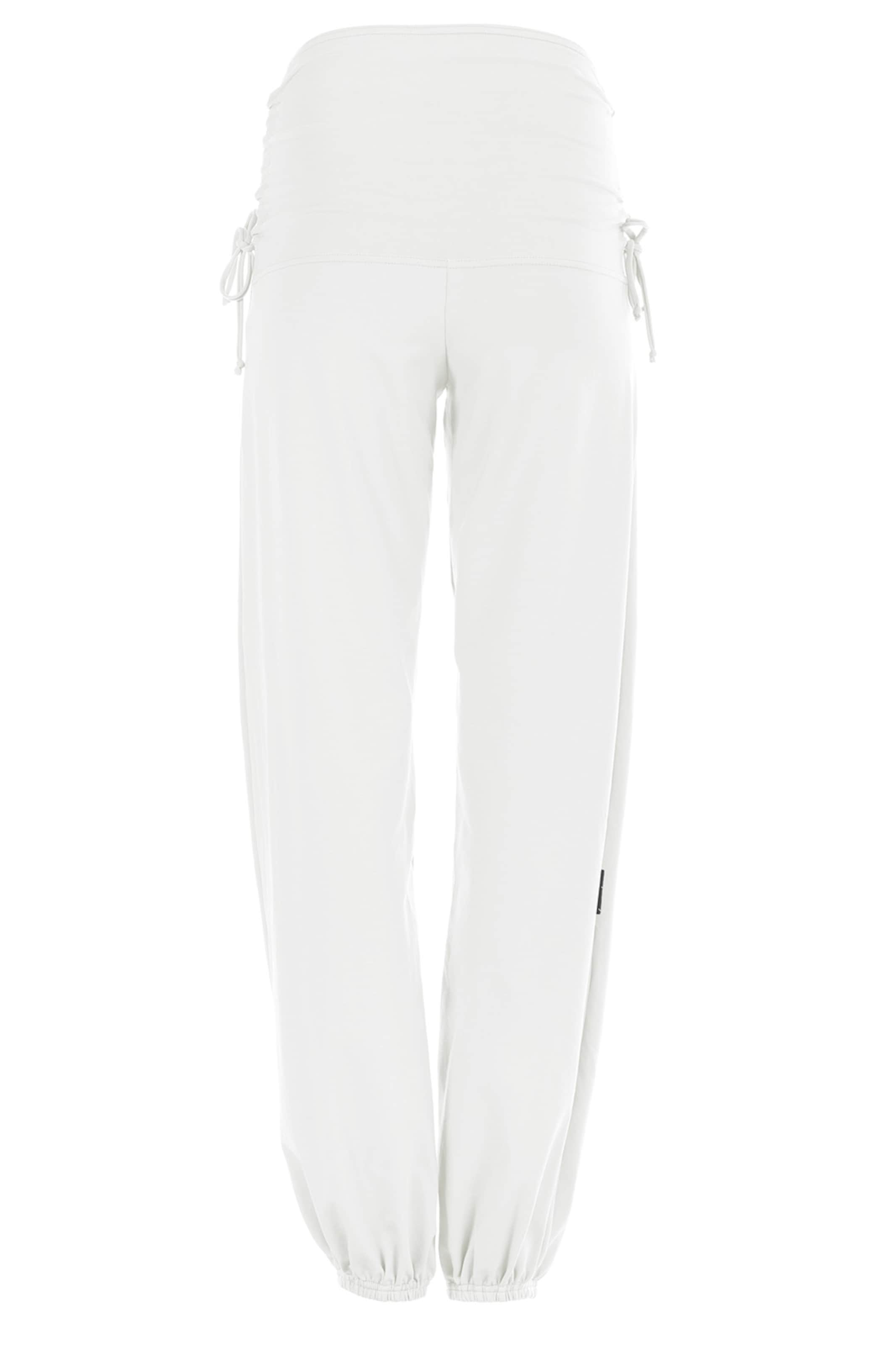 Effilé Pantalon de sport 'WH1' Winshape en blanc
