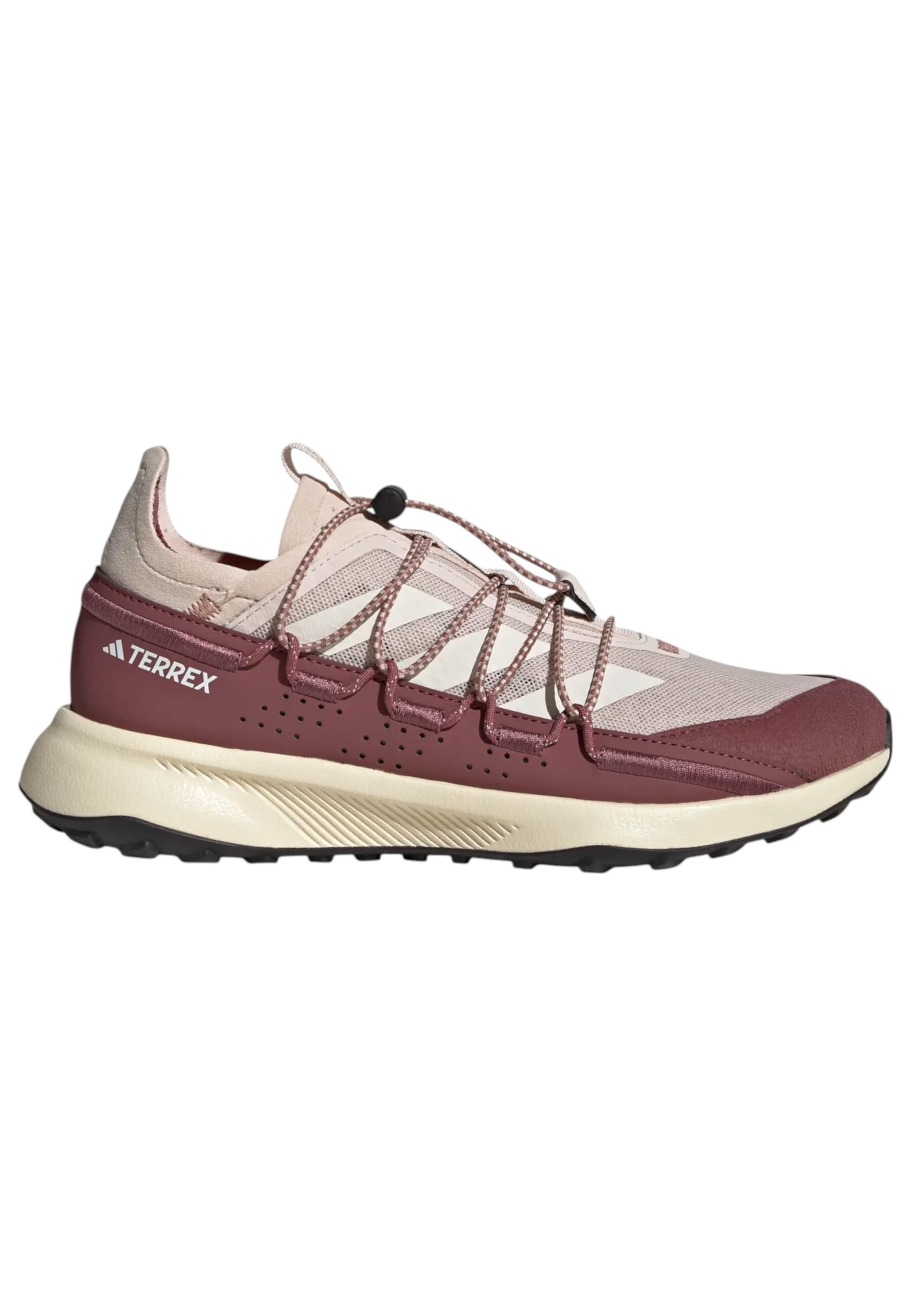 ADIDAS TERREX Low shoe &#x27;Voyager 21&#x27; in Pink