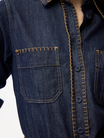 adl Blouse in Blauw
