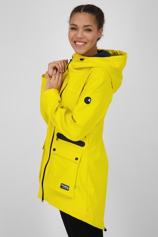 Alife and Kickin Between-Seasons Coat 'Audrey' in Yellow