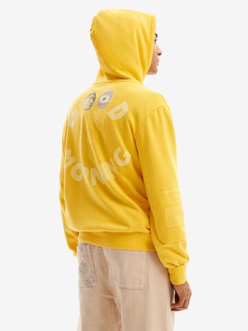 Sweat-shirt Desigual en jaune