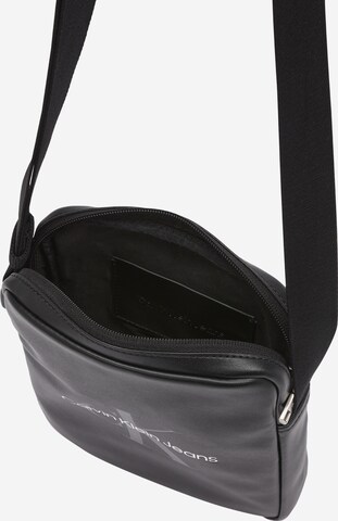 Borsa a tracolla di Calvin Klein Jeans in nero