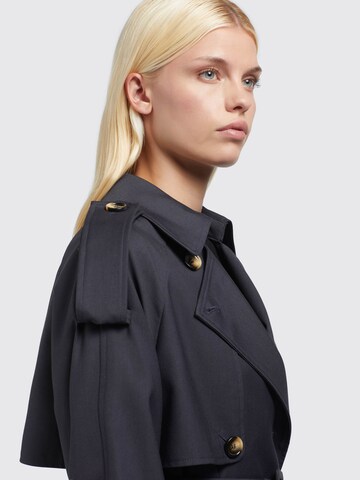 Cappotto di mezza stagione di khujo in blu