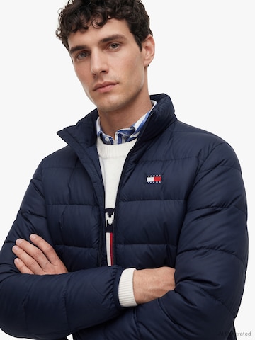 Tommy Jeans Jacke in Blau