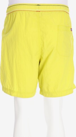 NAPAPIJRI Shorts in 38 in Green