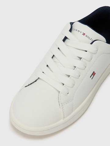 TOMMY HILFIGER Sneaker '2COOL4SKOOL' in Weiß