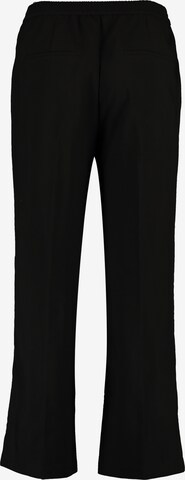 Regular Pantalon à plis 'Fine' ZABAIONE en noir