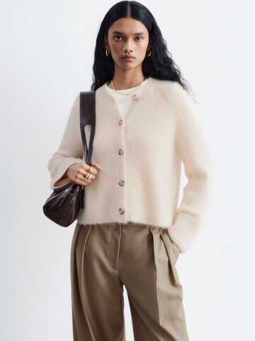& Other Stories Strickjacke in Beige: Vorderseite