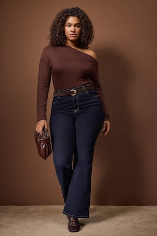T-shirt Trendyol Curve en marron