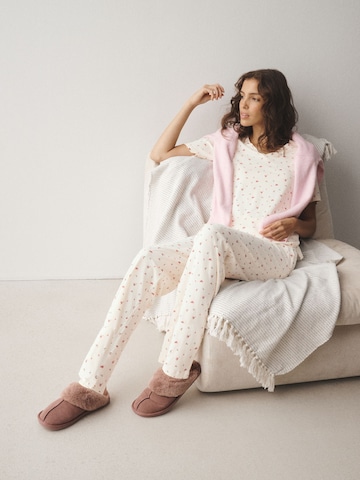 Pigiama di Next in beige