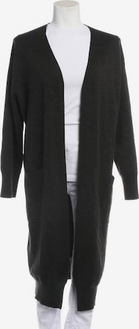 Allude Sweater & Cardigan in S in Grey: front