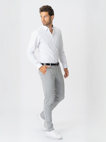 TEESHOPPEN Regular Trousers ' Performance ' in Grey: side