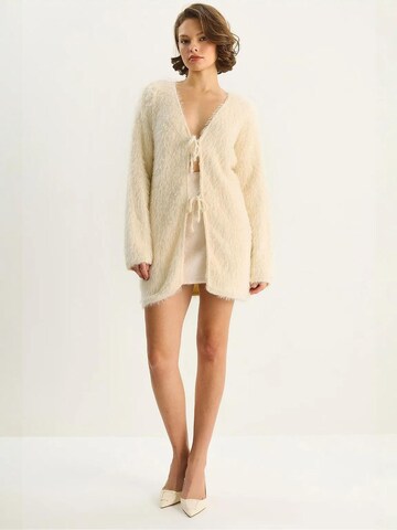 Bianco Lucci Gebreid vest in Wit