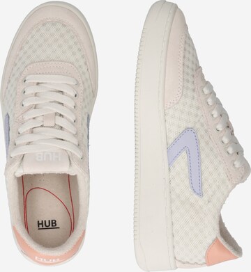 Sneaker bassa 'Baseline' di HUB in bianco