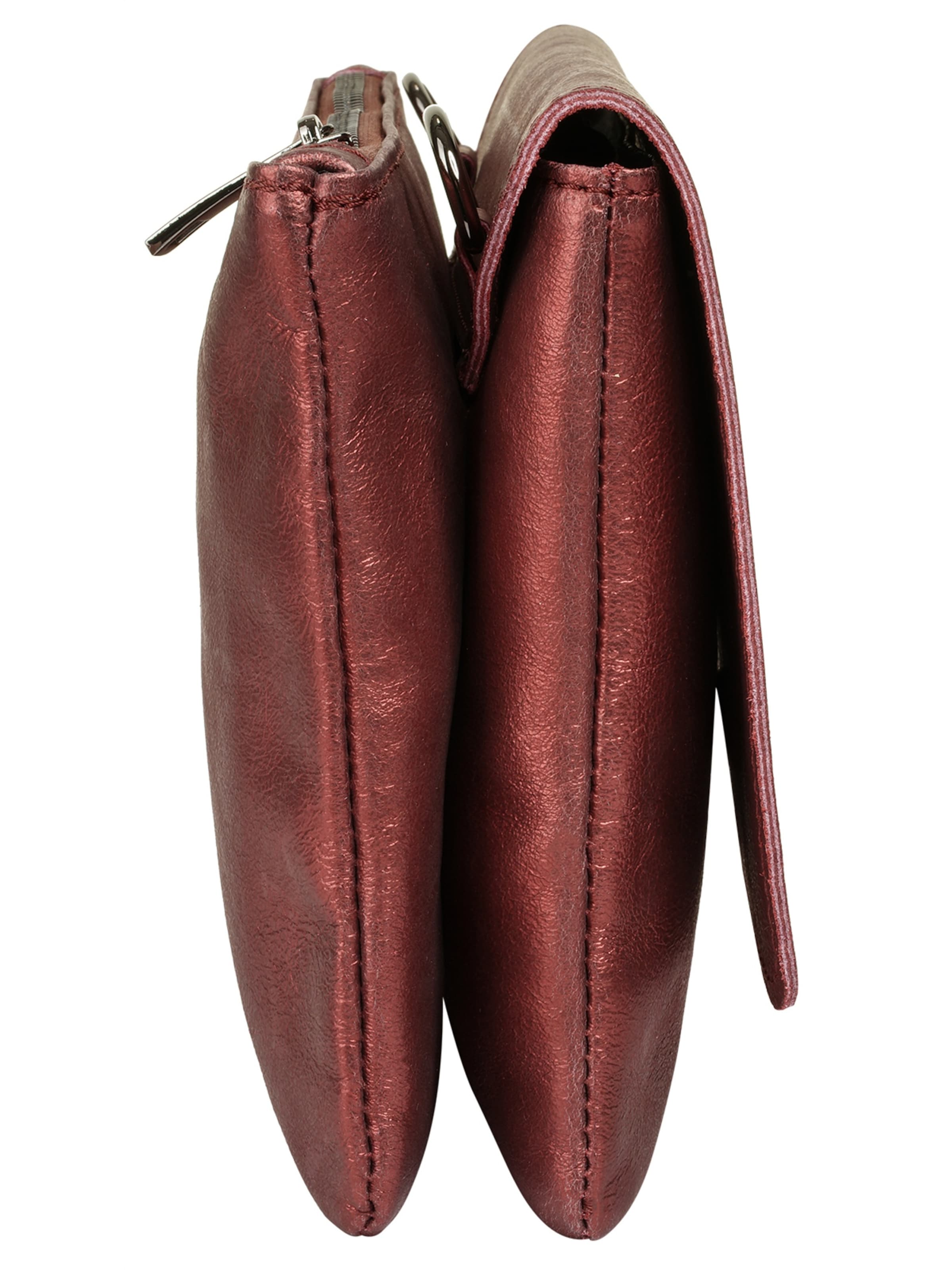 Cluty Crossbody Bag in Red