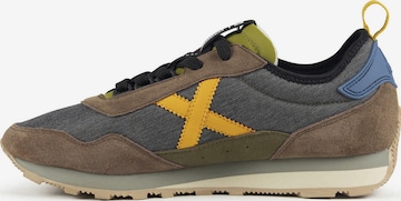 MUNICH Platform trainers 'Um' in Brown: front