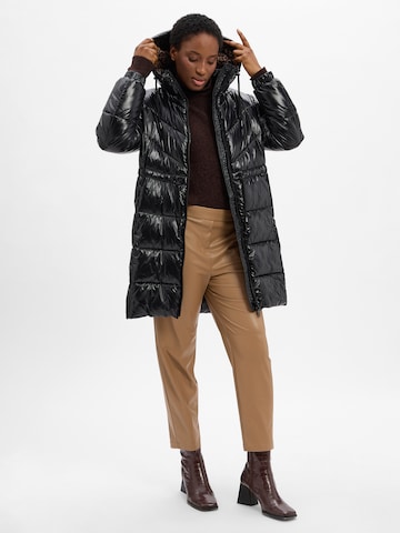 Marc Cain Regular Hose in Beige