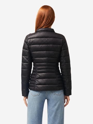 GUESS - Chaqueta de invierno 'W6YL16 W2891' en negro