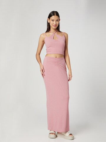 Top 'Freya' di millane in rosa