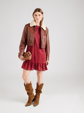 Pepe Jeans - Vestido 'DORA RO' en rojo