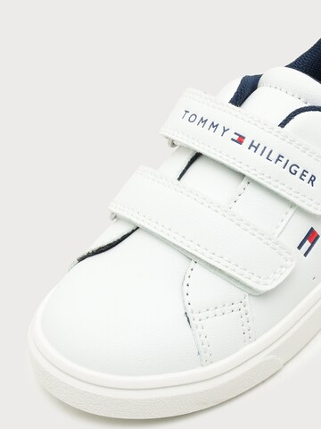 TOMMY HILFIGER Σνίκερ 'HECTOR' σε λευκό