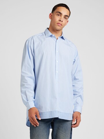 TOPMAN - Ajuste confortable Camisa en azul: frente