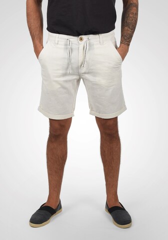 regular Pantaloni di BLEND in bianco: frontale