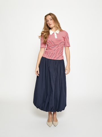 minus Koszulka 'Malle' w kolorze czerwony